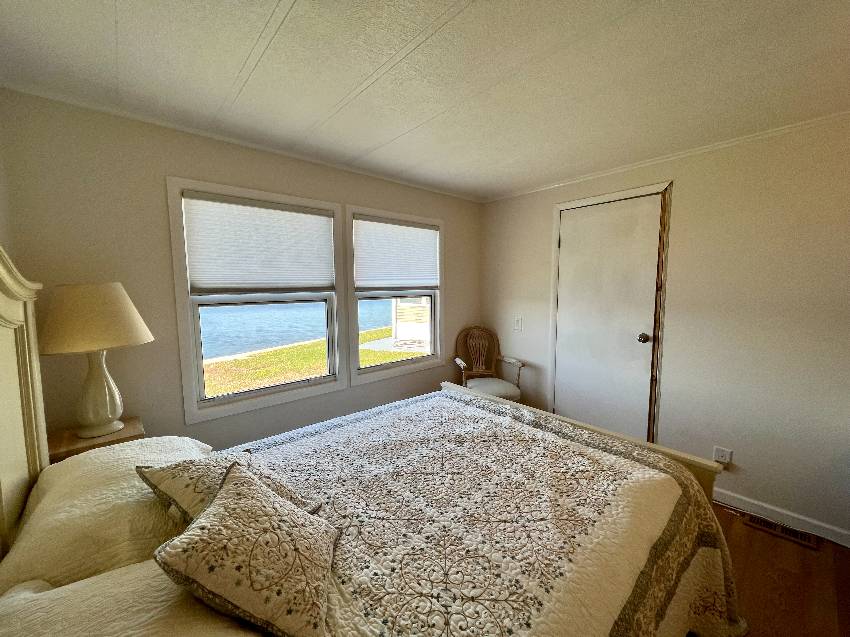 327 3rd St Dr W #11 a Palmetto, FL Mobile or Manufactured Home for Sale